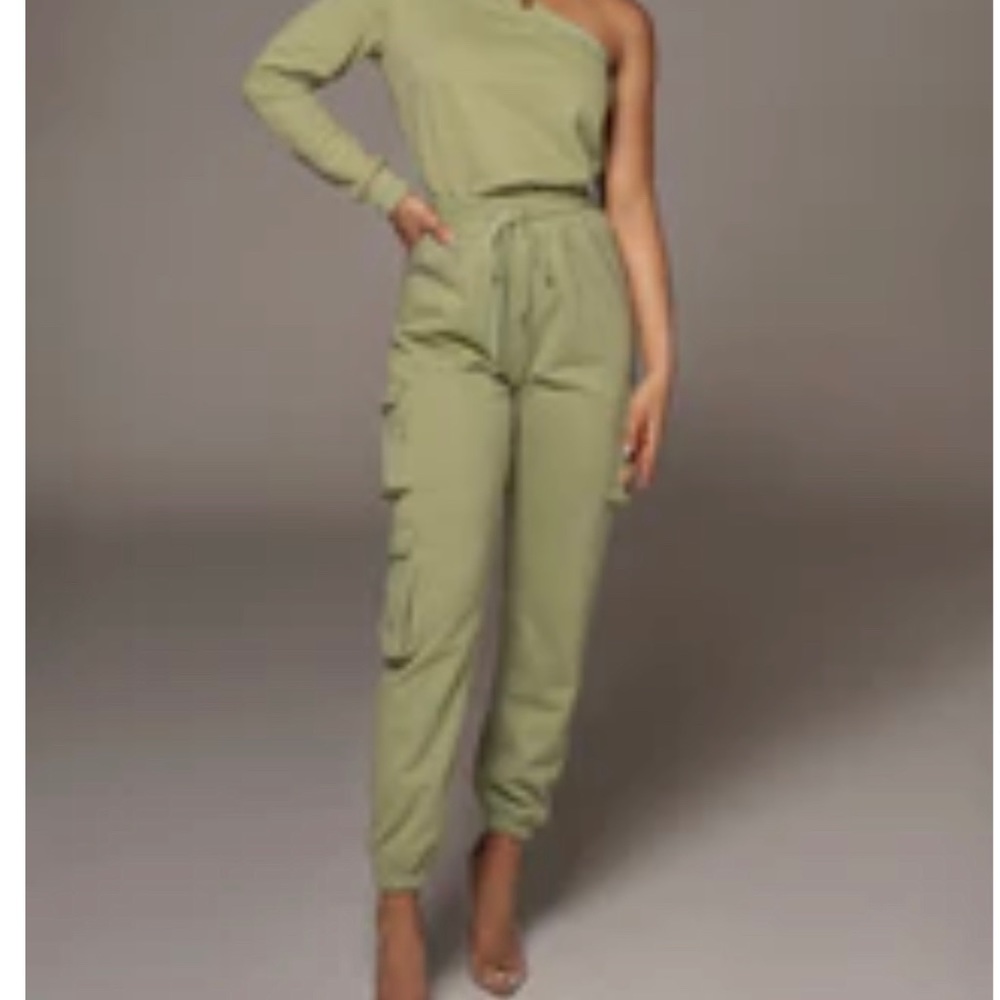 Sage cargo joggers
